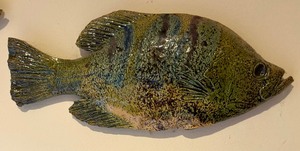 lot 498 image: Fresh Fish Ceramic Fish Wall Plaques by The Hanlons