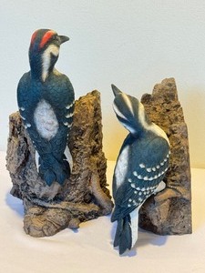 lot 503 image: Artisan Limited Edition Woodpecker Bookends