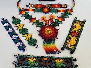 lot 456 image: Variety of Colorful Beaded Jewelry Items