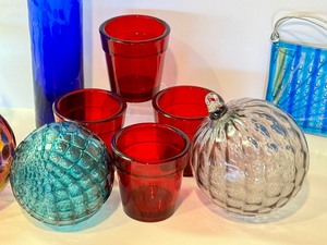 lot 425 image: Colorful Art Glass Items including Hand Blown Witch Balls by Becker Art Glass