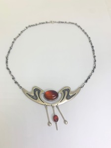 Excellent Vintage Southwestern 975 Silver &amp Carnelian Necklace