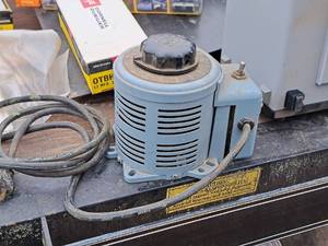 lot 381 image: Superior Electric Co Powerstat Variable Transformer