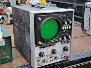 lot 387 image: Sencore Oscilloscope PS163