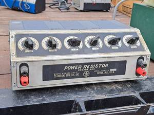 lot 390 image: Clarostat Mfg Co Power Resistor Decade Box 240-C