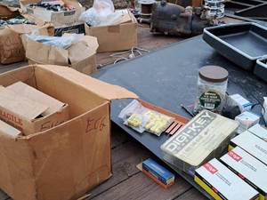 lot 427 image: Lot of (1 Box) Misc. Diodes and Electrical Parts