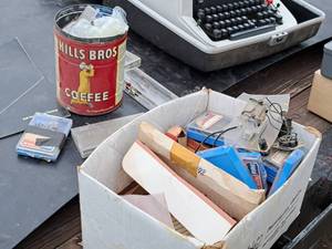 lot 429 image: Lot of (1 Box) Misc. Diodes, Resistors, Capacitors