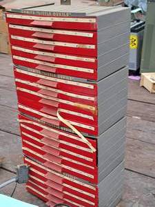 lot 431 image: Ohmite Little Devils Storage Cabinet 20-drawer
