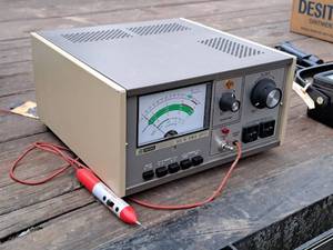 lot 408 image: Dynascan BK Precision AC Power Supply 1655