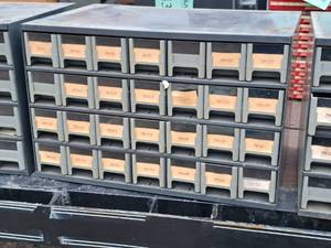 lot 434 image: Parts Storage Cabinet 28-bin