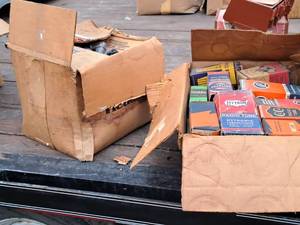 lot 441 image: Lot of (2 Boxes) Various Radio Tubes