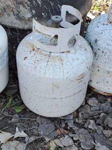 lot 319 image: Propane Tank (empty)