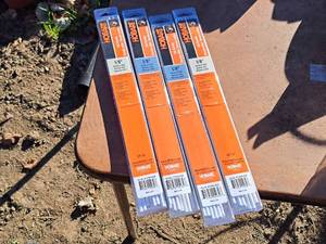 lot 335 image: Lot of (4 Packs) Hobart 18 Aluminum 4043 Welding Rods