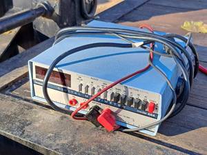 lot 449 image: Simpson Digital Multimeter 464