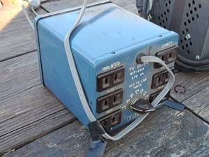 lot 453 image: RCA TV Isotap WP-25A