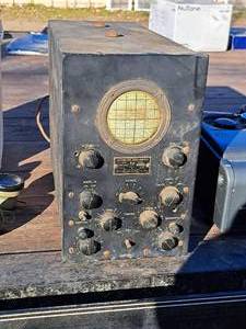 lot 460 image: RCA 60W Cathode Ray Oscillograph
