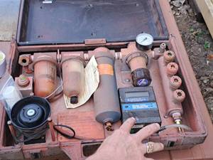 lot 489 image: Automotive CO Monitor System 3300 with Case