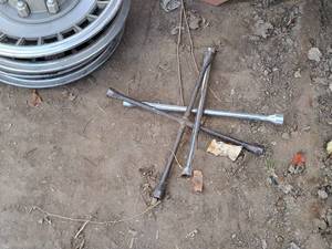 lot 490 image: Lot of (2) 4-Way Wheel Lug Wrenches