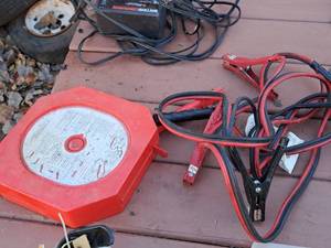 lot 498 image: Lot of (2) Jumper Cables