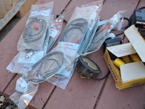 lot 501 image: Lot of  Assorted Capacitors and Cable Assemblies