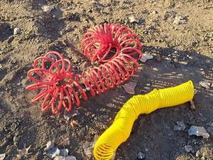 lot 564 image: Lot of (2) Air Hoses
