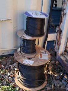 lot 538 image: Lot of (3 Partial Spools) Various Gauge Cable