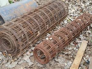 lot 585 image: Lot of (2 Rolls) 60 Concrete Reinforcing Mesh