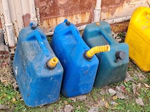 lot 591 image: Lot of (3) Kerosene Fuel Cans