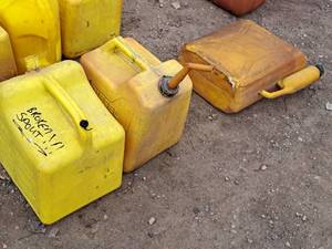 lot 595 image: Lot of (3) Diesel Fuel Cans