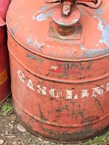 lot 602 image: Lot of (1) Metal Gas Can