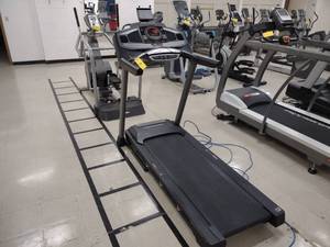 lot 6 image: Pro-Form Performance 600i Tradmill,...