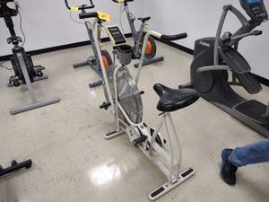 lot 29 image: Schwinn Airdyne Exercycle, Works...