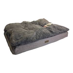 lot 24 image: Members Mark Orthopedic Pillowtop Dog Bed, 30x40 NEW