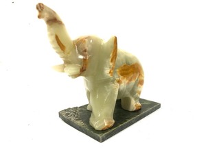lot 66 image: Hand Carved Onyx Elephant Sculpture