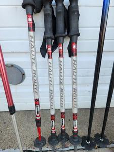 lot 72 image: Nice Group of 3 Sets of Snow Skis & Poles