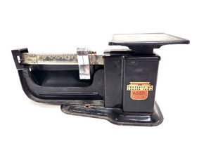 lot 97 image: Vintage 1930s Air Mail Scale