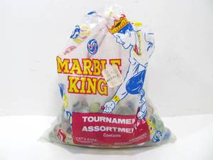 lot 83 image: Bag of Vintage Marbles