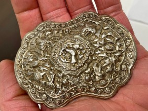 lot 8 image: Antique Chinese Export Silver Belt Buckle