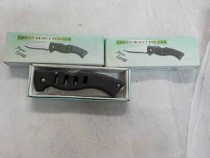 3 Green Beret Folder Pocket Knives