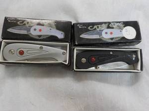 4 Cats Exe Rocket Knives