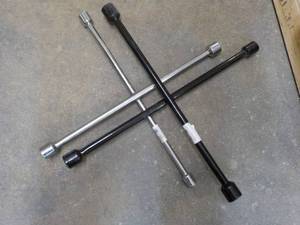 2 - 4 way Lug Wrenches 1 - 20 and other 22