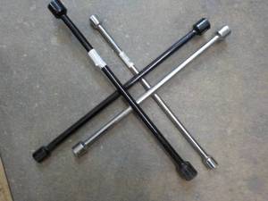 2 - 4 way Lug Wrenches 1 - 20 and other 22