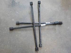 2 - 4 Way Lug Wrenches 22