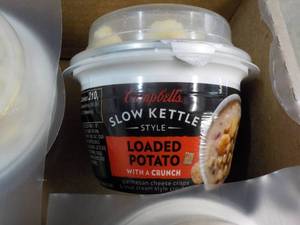12 ct Campbells Slow Kettle Style Loaded Potato Soup with a Crunch best date 08152023