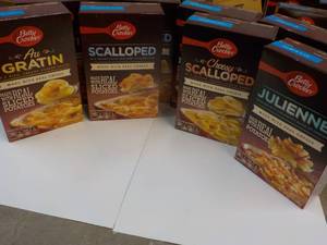 8 Boxes Betty Crocker Potatoes Meals - 2 each Julienne, Cheesy Scalloped, Scalloped, and Au Gratin best date 07262023