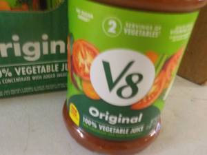 6 - 46 oz V8 Original Vegetable Juice best date 112023