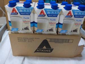 Atkins 12 x 11 oz Protein Rich Creamy Vanilla Shakes best date 112023