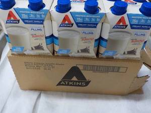 Atkins 12 x 11 oz Protein Rich Creamy Vanilla Shakes best date 112023
