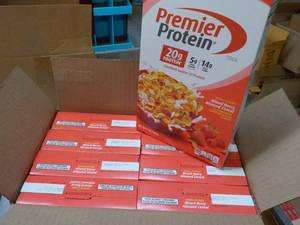 8 x 9 oz Boxes Premier Protein Mixed Berry Almond Cereal