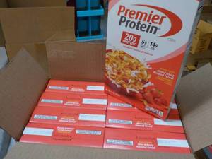 8 x 9 oz Boxes Premier Protein Mixed Berry Almond Cereal