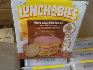 16 Lunchables Ham and Cheese 3.5 oz best date 092023